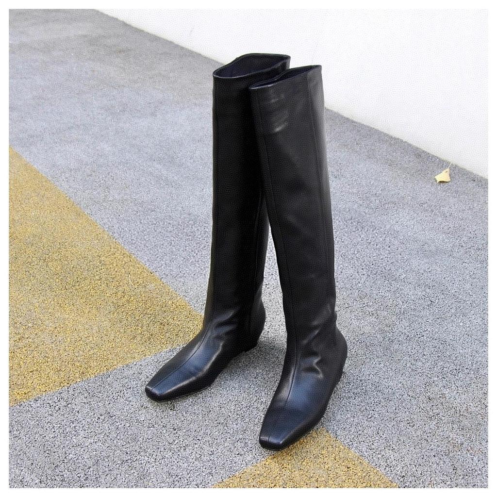 Minimalist Style Flat Bottom Inner Height Increase Boots Women's 2025 New Popular High Knight Boots Square Sleeve Thin Boots