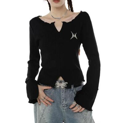 2KWEIRD Y2K Gothique Noir Crop Tops Femmes Harajuku Grunge Graphique T-shirts Vintage Col V Slim Manches Longues T-shirts Esthétique Kpop