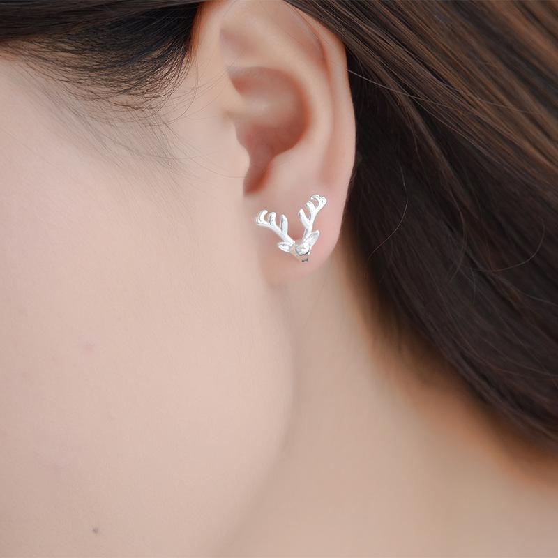Korean Sterling Silver Antler Earrings – Luxurious Christmas Reindeer Studs