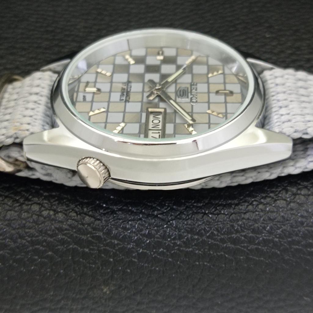 VINTAGE REFURBISHED SEIKO 5 AUTOMATIC JAPAN MENS GREY COLOR DIAL WATCH a440413-4 Sk-a440413