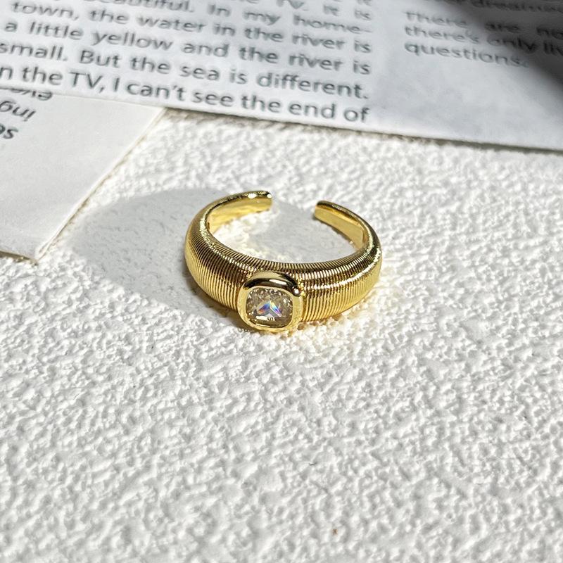 2026 Court Style Retro Heavy Industry Geometric Irregular Brushed Open Ring Women Ins Light Luxury Fashion Exquisite Index Finger Ring