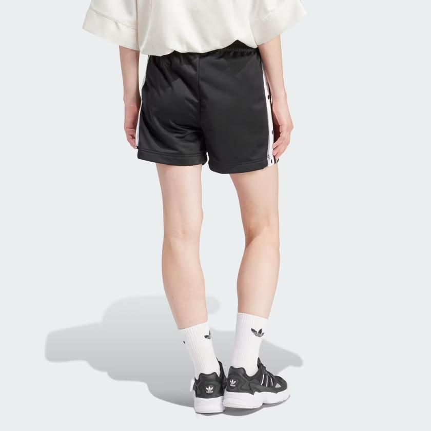 adidas Originals Damen Adibreak Seitliche Druckknöpfe Sportliche Freizeitshorts Schwarz IU2518