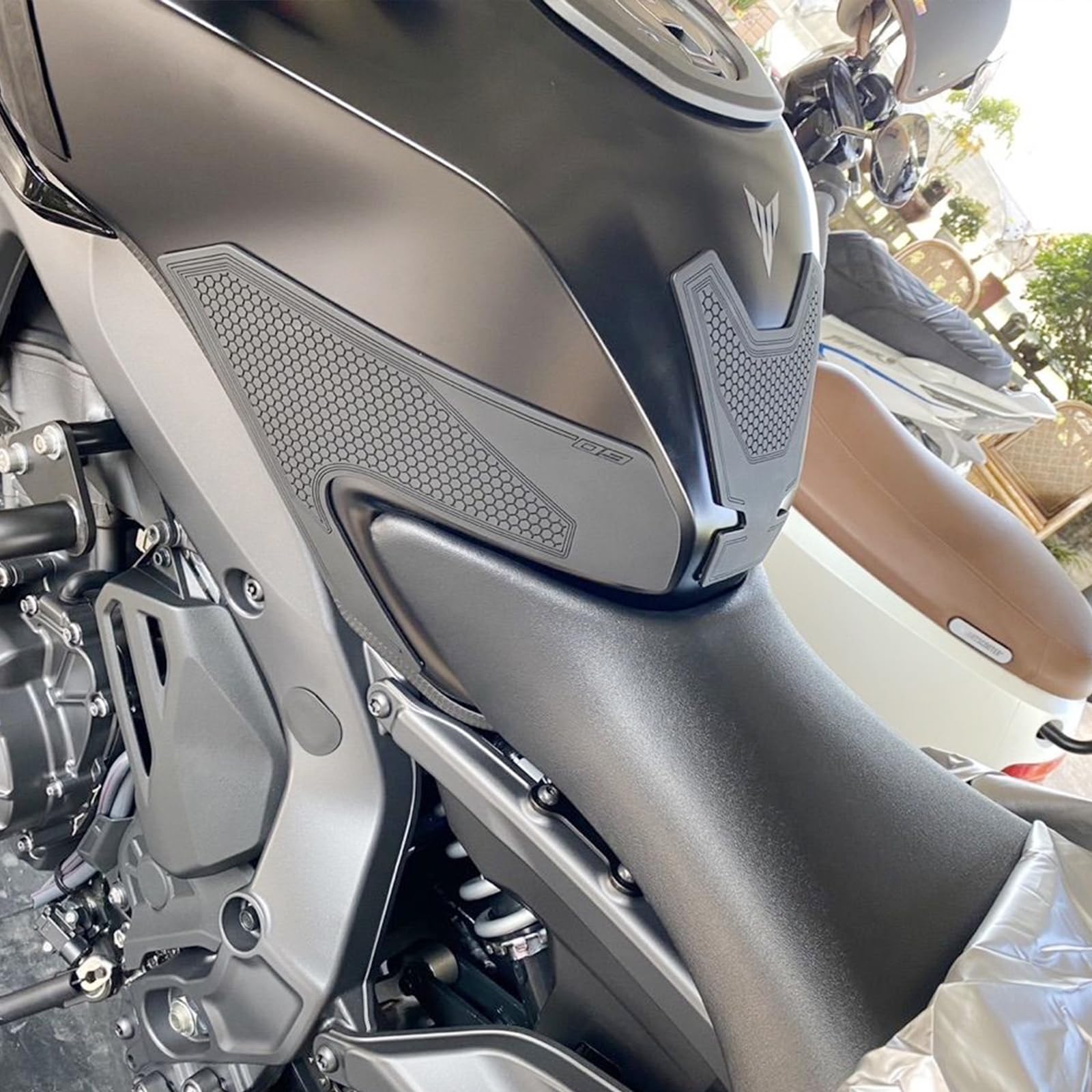 

LEDISHUN Накладка на бак для уличного мотоцикла, комплект, совместимый с Yamaha MT-09/SP 8BL-RN87J 2024