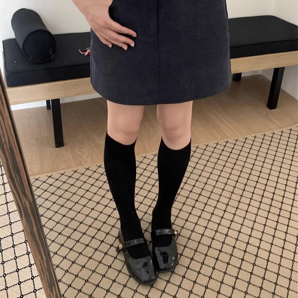 Versatile Women's Slimming Maillard Knee-High Socks - Solid Autumn/Winter Colors