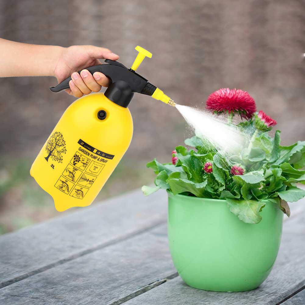 Spruzzatore Portatile a Pressione dell'Acqua Facile da Azionare Strumento per Innaffiare Piante Domestiche e da Giardino 2L