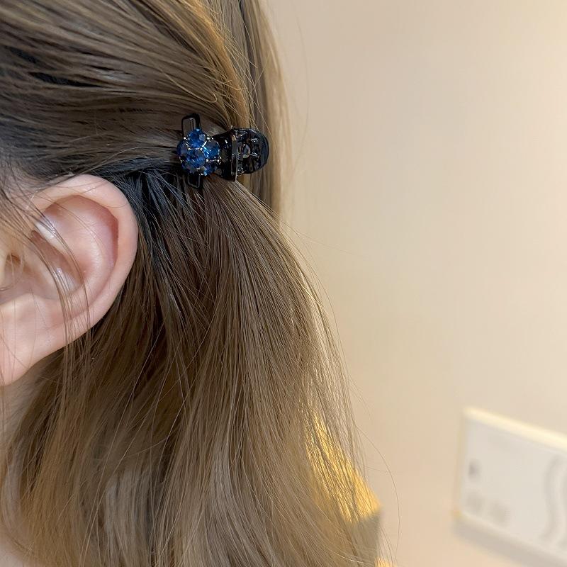 Vintage Mini Claw Clip, Elegant and High-End Rhinestone Bangs and Fringe Hairpin, Headwear Side Hairpin for Women