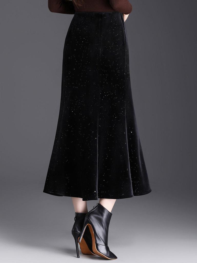 Black Velvet Sequin Fishtail Skirt - 2026 Spring High-Waisted Bodycon Skirt for Commuting