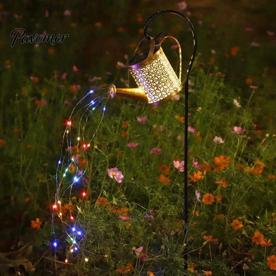 Metal Yard Ornaments for Gift Christmas Solar Santa Kettle Light, Solar-Powered Claus Watering Can Stake Lamp Decorative Stakes with LED String,