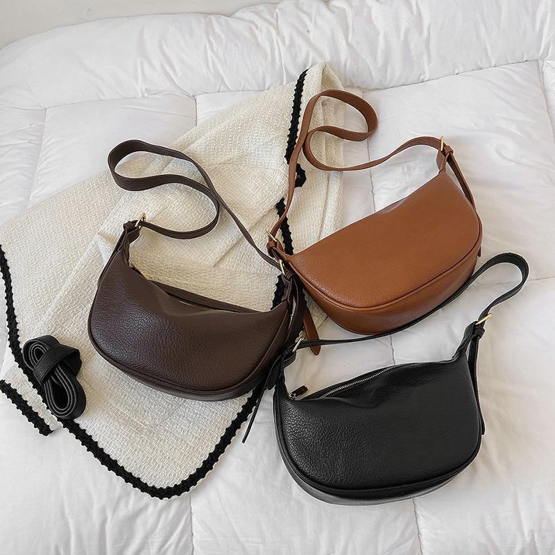 Bag Women's New Trendy Versatile One-shoulder Armpit Bag Simple Niche High-end Dumpling Bag Messenger Bag