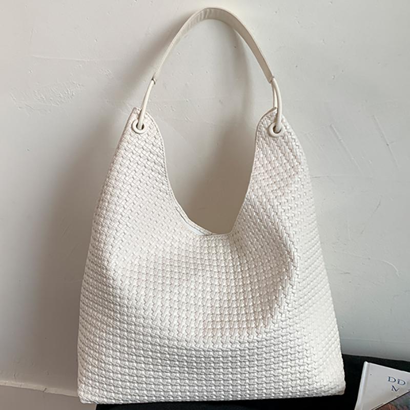 

Women s Retro Artificial Leather Woven Shoulder Bag Large Capacity Tote Bag Casual Armpit Bag Minimalist Unique Vintage Bag