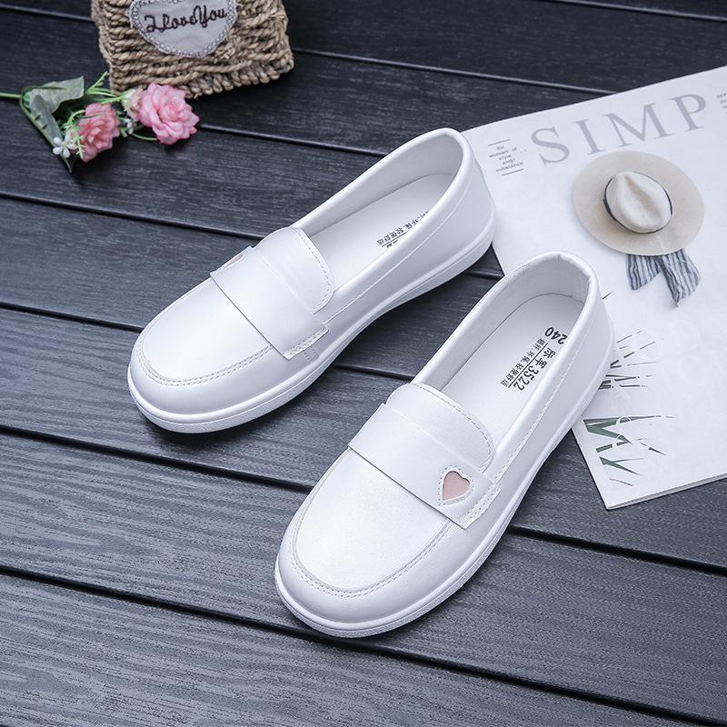Nurse shoes women's one-word white wedge heel soft sole 2 new little white shoes old Beijing cloth shoes flat sole