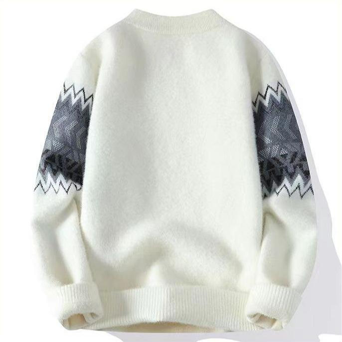 Hot Sale, Autumn and Winter New Printed Crew Neck Sweater Bottom Knitted Sweater Large Size Loose Sweater