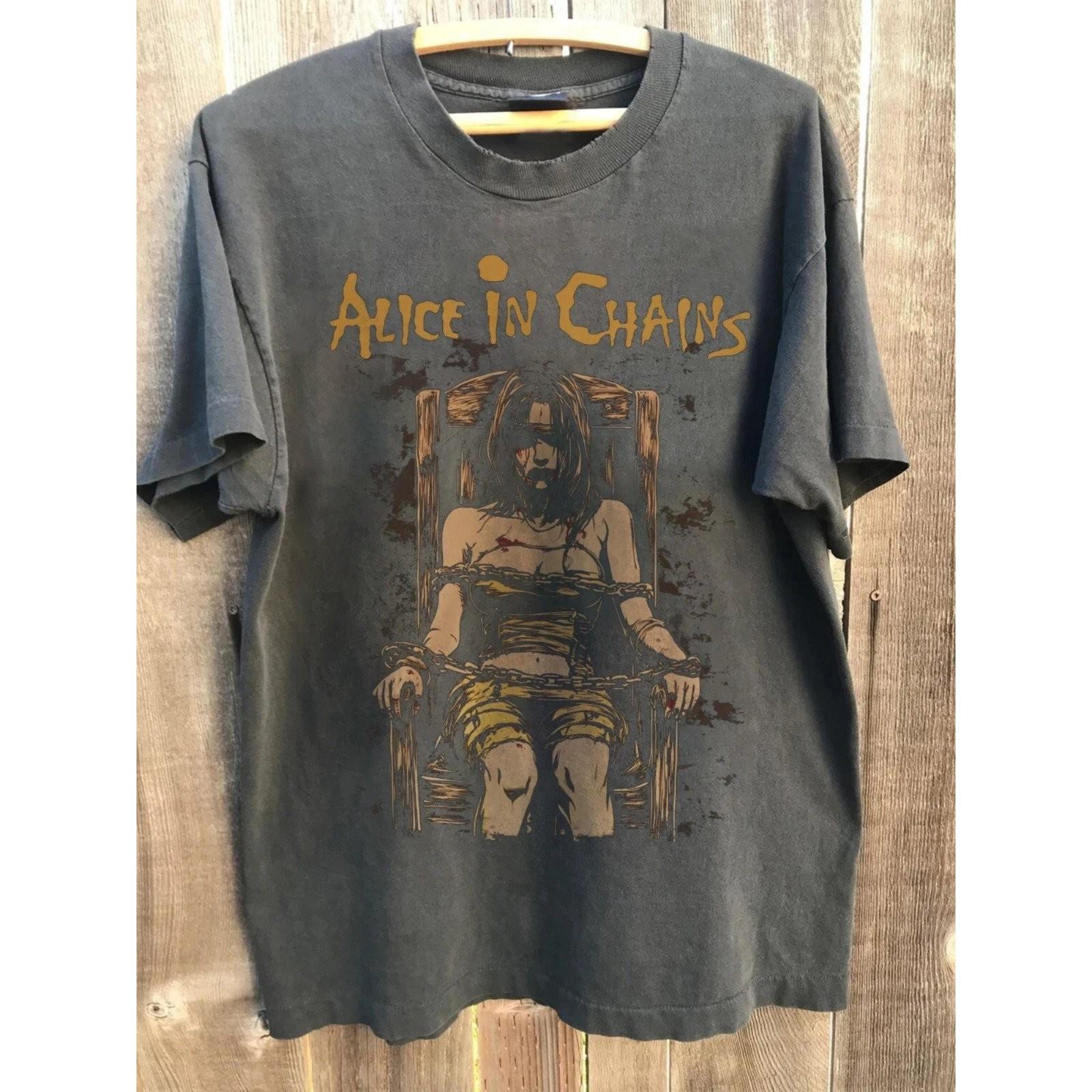 Alice In Chains Vintage 90s Grunge Rock Band T-Shirt Unisex Graphic Tee S