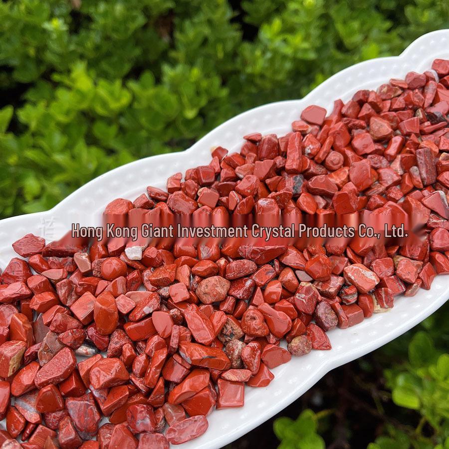 Natural Red Jade Crushed Stone for Aromatherapy, Decor, and Landscaping (1 Jin)