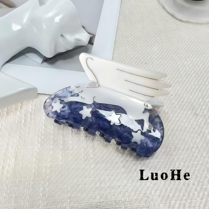 Cute Cartoon Swan Acetate Hair Claw Clip Women's Elegant Hair Accessory