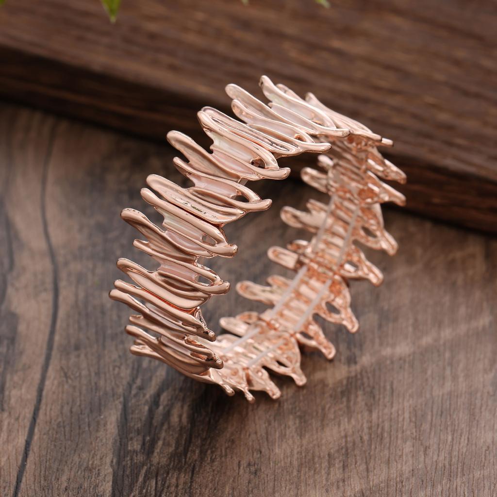 Kolorowa bransoletka ze stopu cierniowego malowana olejem, modna i wszechstronna damska bransoletka high-end z geometrycznymi liniami