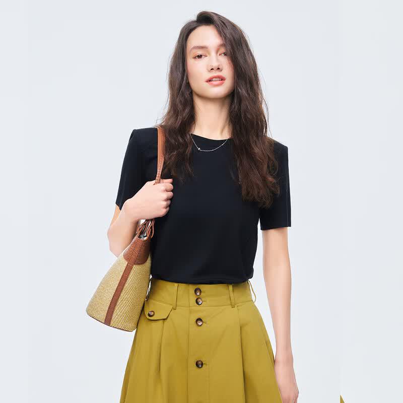 Women s Slim Fit Round Neck T-shirt S