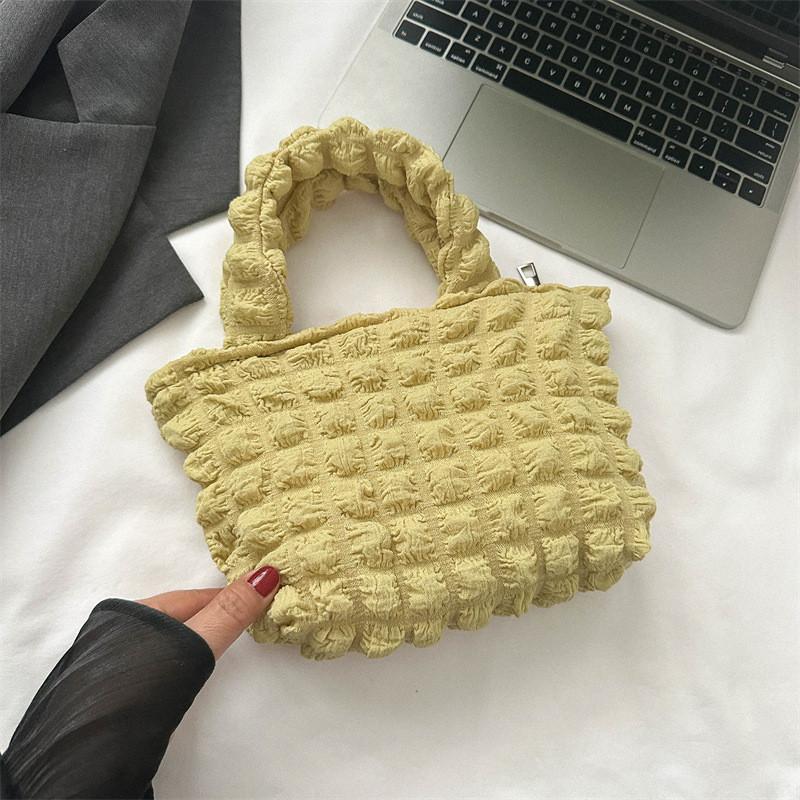 Chic Minimalist Black Canvas Tote Bag For Women With Retro Style Ideal For Casual Outfits