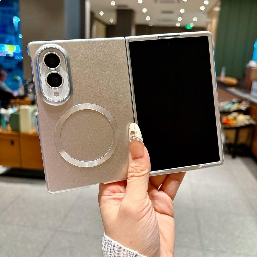 Luxury Metallic Silver Paint Frameless Magnetic PC Case for Samsung Galaxy Z Fold 8 Ultra 8 Z Flip 8 Thin Slim Shockproof Cover