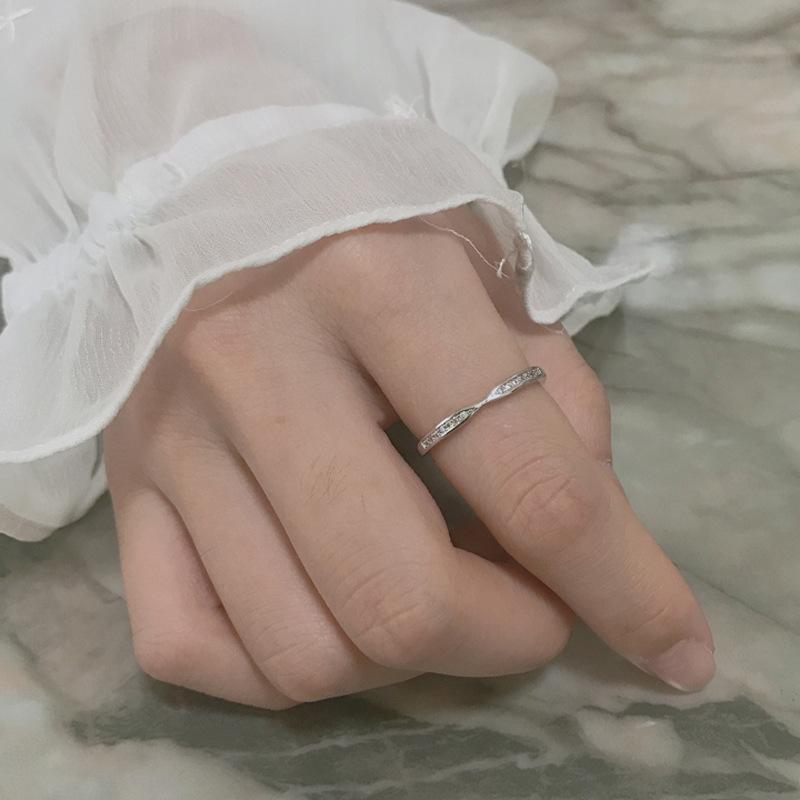 Lindon Klasyczny Stop Miedzi Cyrkon Pierścionek Damskie Biżuteria Ślubna Obietnica Party Prezent