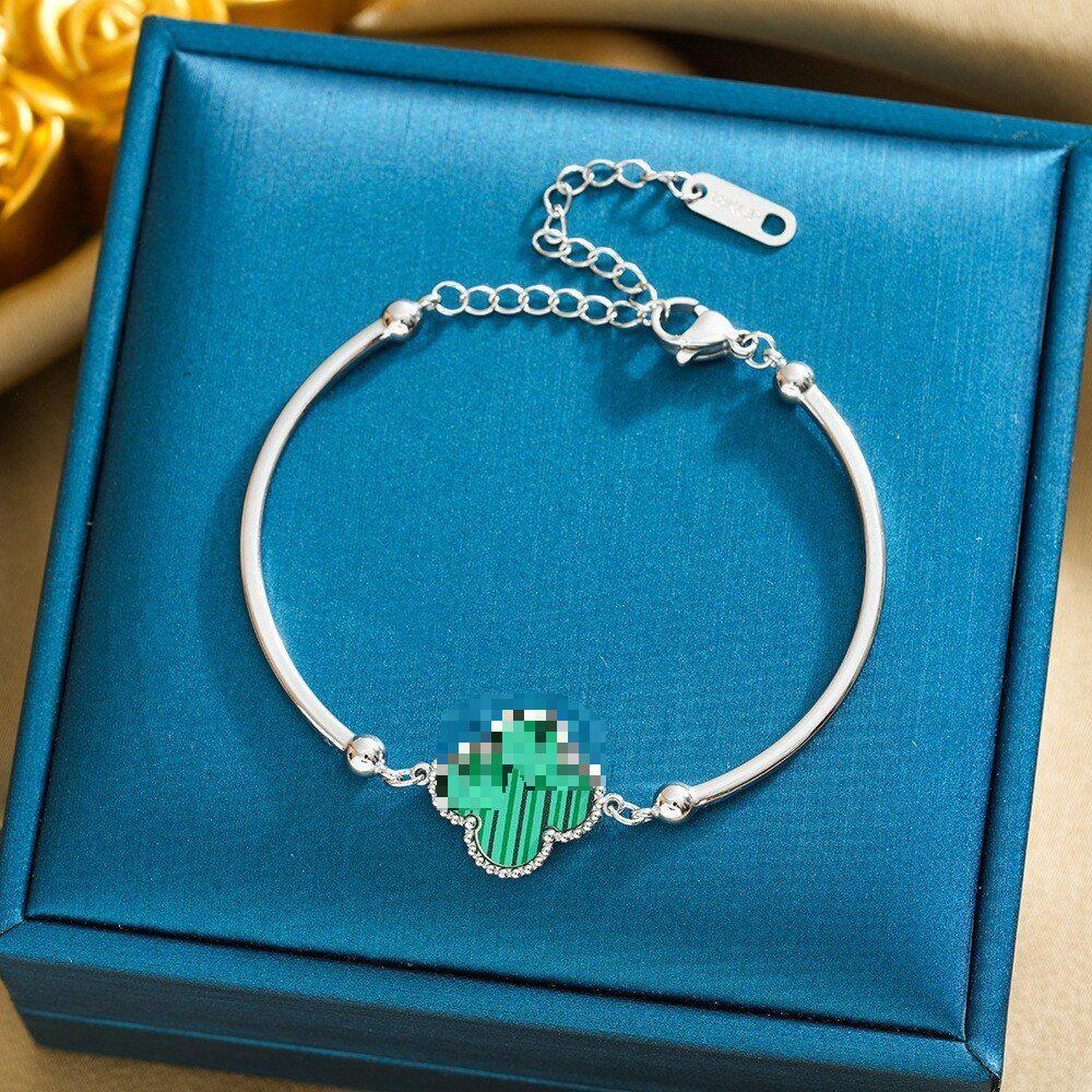 High-End Titanium Steel Four-Leaf Clover Bracelet with Shell Pendant – Durable, Fade-Resistant Design