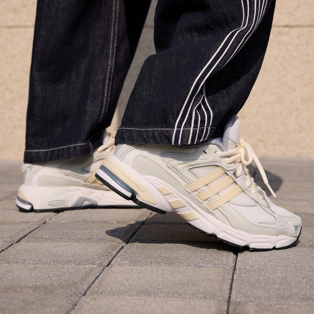 adidas RESPONSE CL Running Shoes Men's Beige