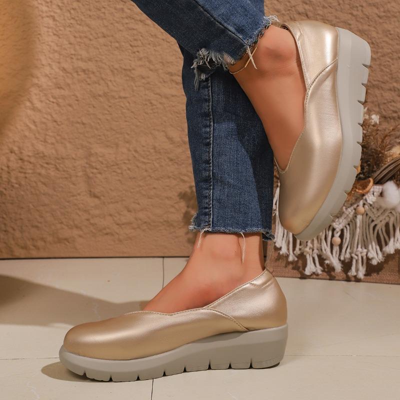 Fashion Platform Women Flats Shoes Fad Shallow New Trends Casual Sneaker 2025 Autumn Designer Classical Shoes Walking Mujer Zapatillas