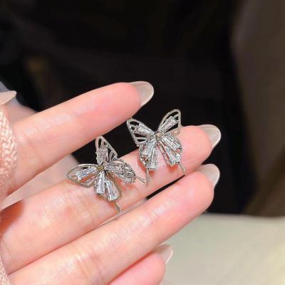 S925 Silbernadel Zirkon Schmetterling Ohrringe: Leichter Luxus