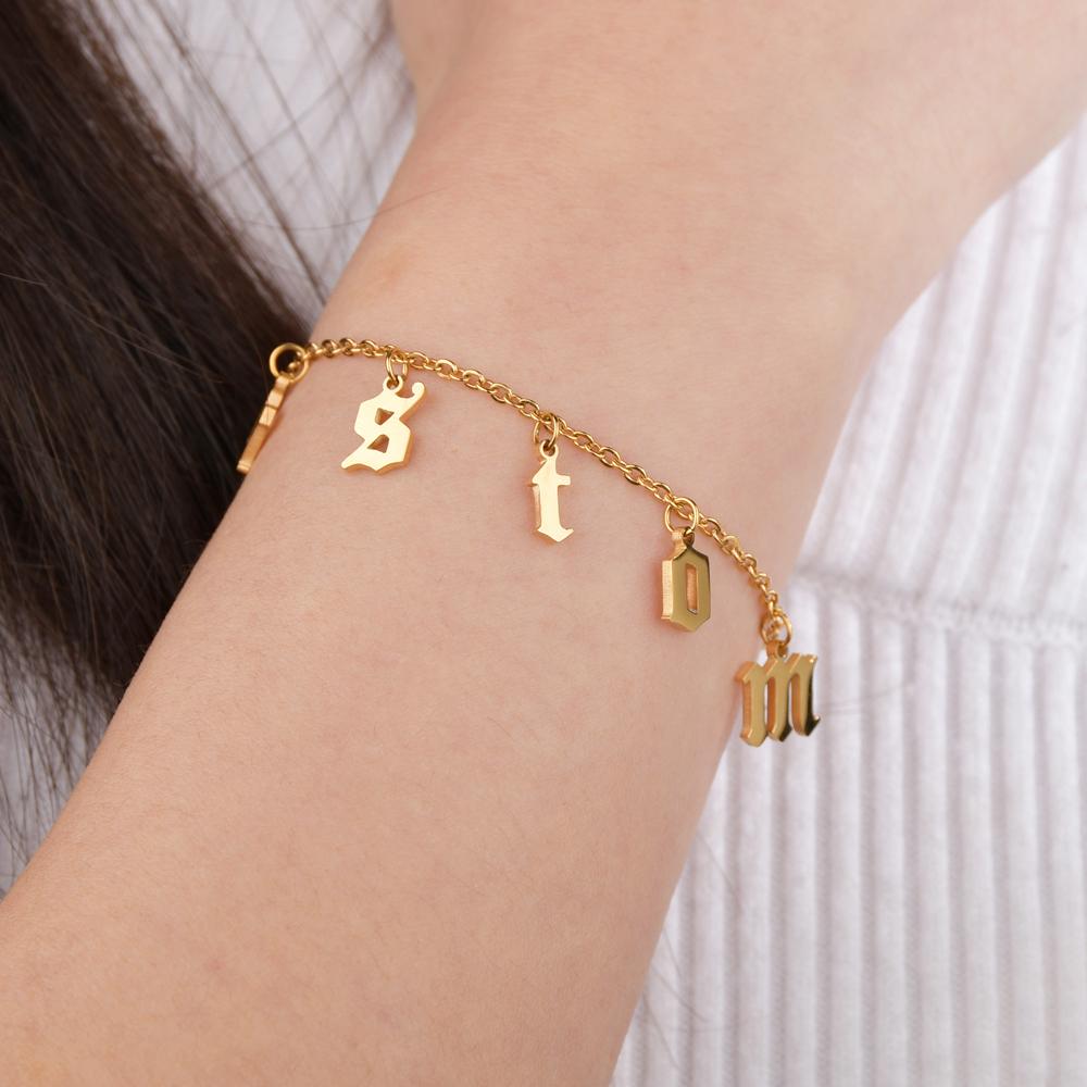 Atoztide Customized Bracelet Personalized Special Chain Nameplate Women Kids Stainless Steel Gold Color Bangle Chrismas Gift