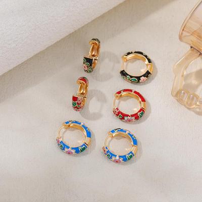 Retro Ethnic Flower Drip Oil Earrings - Colorful Enamel Ear Studs In New Chinese Style for a Fashionable Look