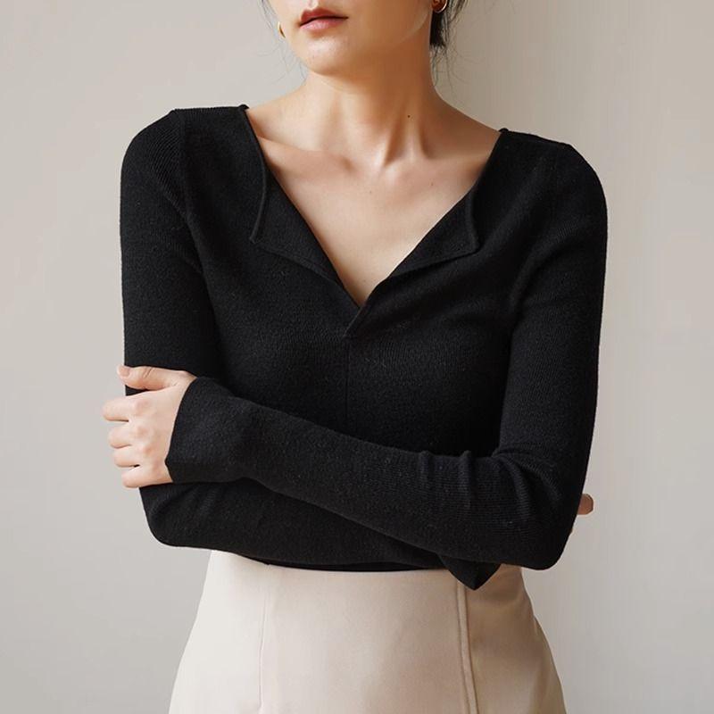 Herbst und Winter, weißer V-Ausschnitt, gestrickter Basispullover für Damen, Innenschicht-Basispullover, einzigartiges und schickes Oberteil