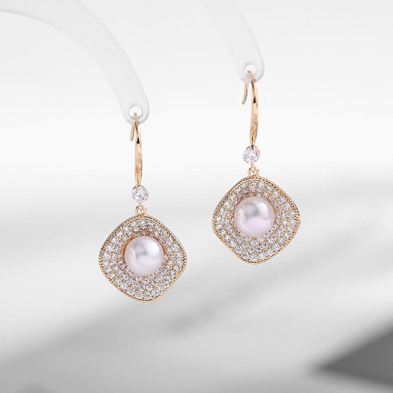 Natural Freshwater Pearl Geometric Earrings for Women Pendientes Micro Pave Cubic Zirconia Earring Designer Fashion Jewellery