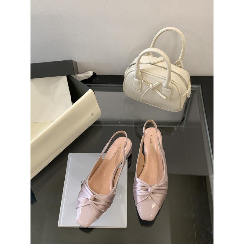 

Coarse heel French small fragrant wind bag head sandals women s shoes 2025 new temperament square head rear empty single shoes 39 фиолетовый