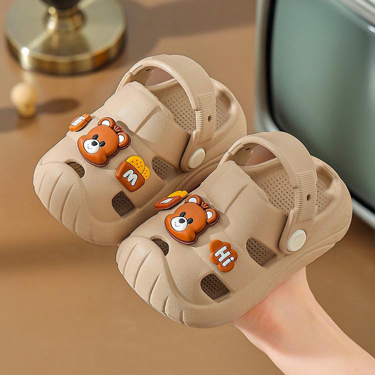 

2026New style perforated shoes for babies, boys and girls1-3Years Old2Cute Cartoon Non-Slip Toddler Shoes for Girls 20-21 хаки