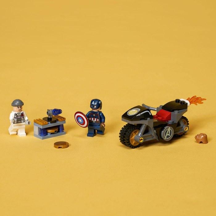 LEGO Super Heroes Captain America vs. Hydra Battle 76189.