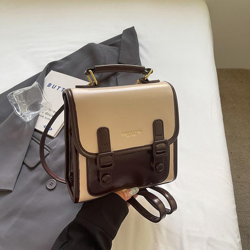 

Оптовая горячая распродажа, нишевая сумка премиум-класса для отдыха, портативная маленькая квадратная сумка, женский универсальный рюкзак для通勤 в иностранном стиле, в стиле колледжа