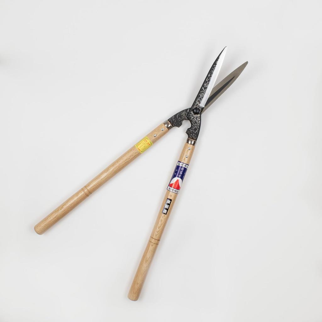 Red Fuji Pruning Made In Crafted by Artisans Using for Garden and Hand-Forged Shears, 180mm, Japan, Fire-Forging Technique, Pruning, Shaping, Trees,