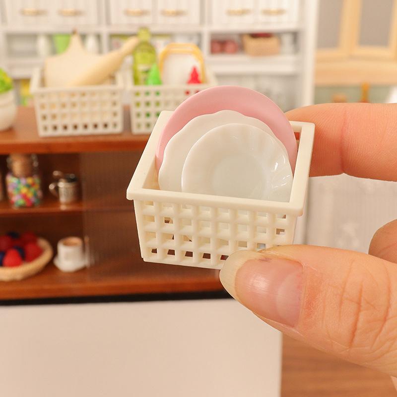 1:12 Dollhouse Miniature Rolling Pin Dinner Plate Storage Basket Olive Oil Chopping Board Kitchen Decor Doll House Accessories