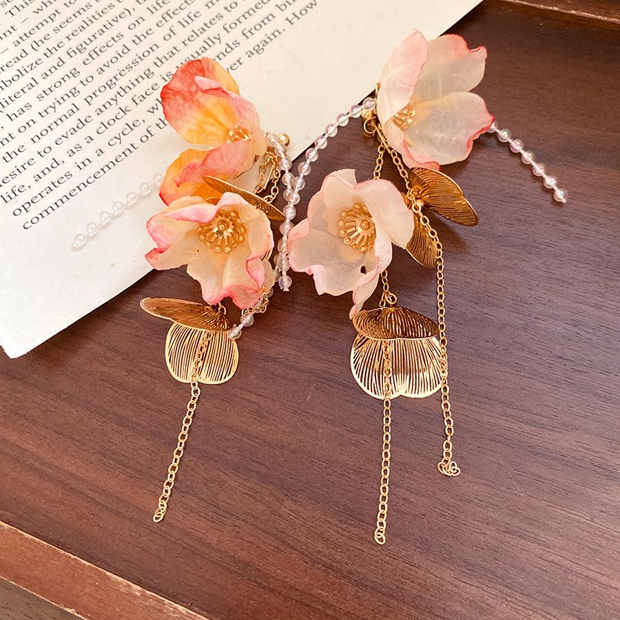 

Silver needle fabric flower fringed earrings holiday wind sweet small fresh temperament earrings niche high-end earrings women