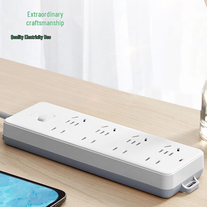 BULL New National Standard 8-Outlet Power Strip with Master Switch CN plug (adapter included)