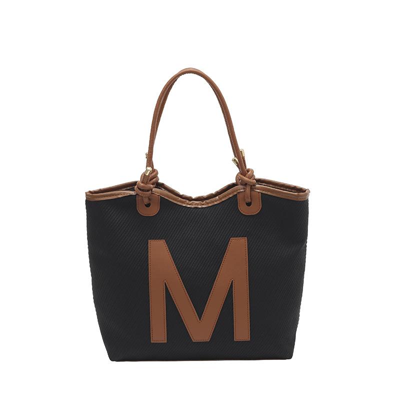 New niche design trend large capacity shoulder armpit bag versatile casual hand bag чёрный