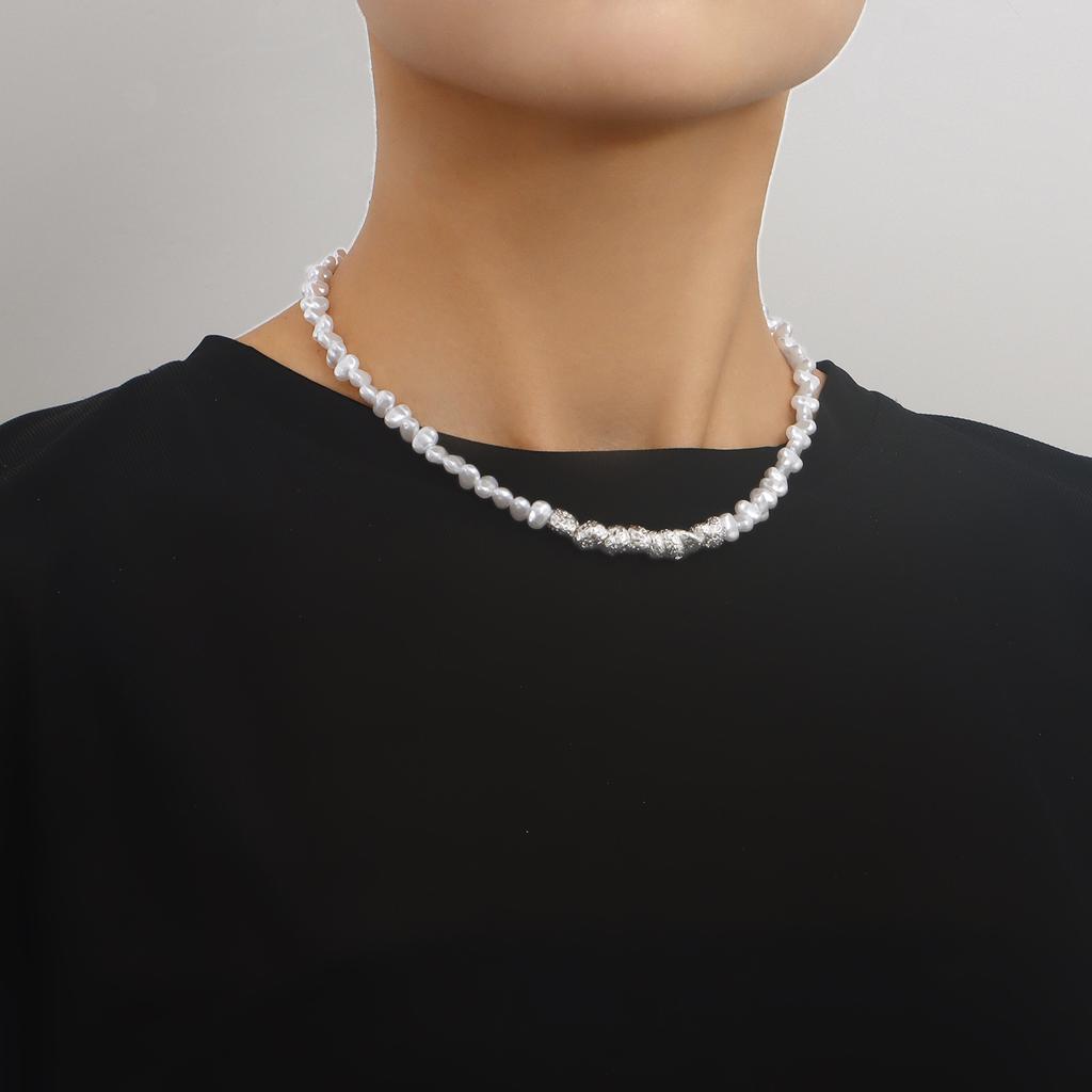 European and American Jewelry, a Few Taels of Broken Silver Imitation Pearl Necklace for Women, Versatile Mori Temperament Collarbone Chain