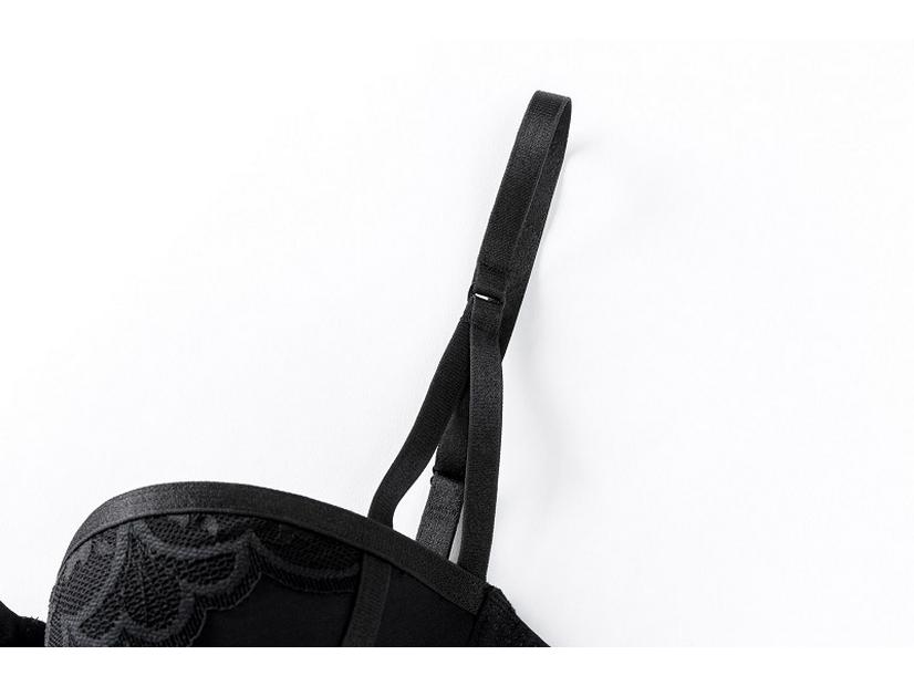 European & American Lace Push-Up Bra Set: Enhance Small Chests, Side Support Uplift, Anti-Sagging Design