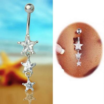 Przyciągający wzrok chirurgiczny kolczyk w pępku z kryształem górskim, zwisający piercing
