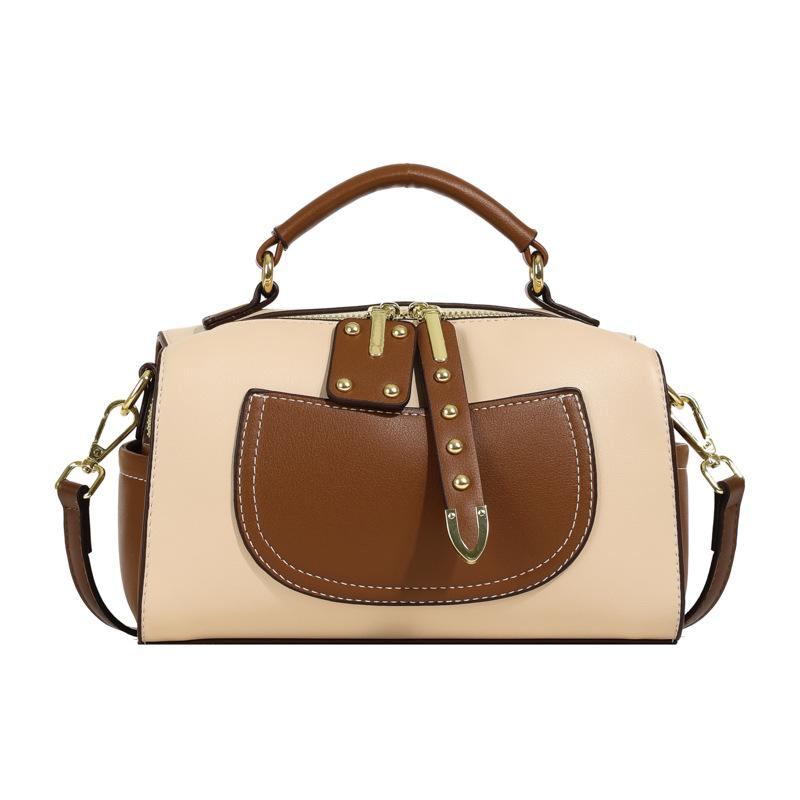 Bag Women's New Shoulder Messenger Bag Versatile Portable Small Square Bag