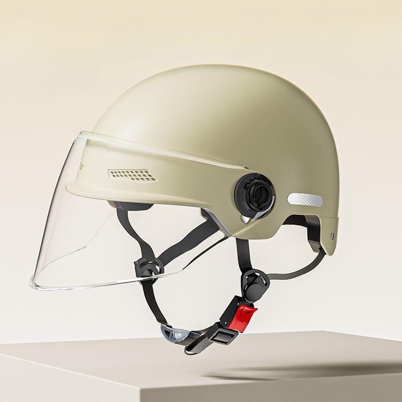 Electric Car Helmets and Horns for Men and Women Autumn, Summer and Winter Electric Motorcycle Horns for Summer Half Helmets for All Seasons