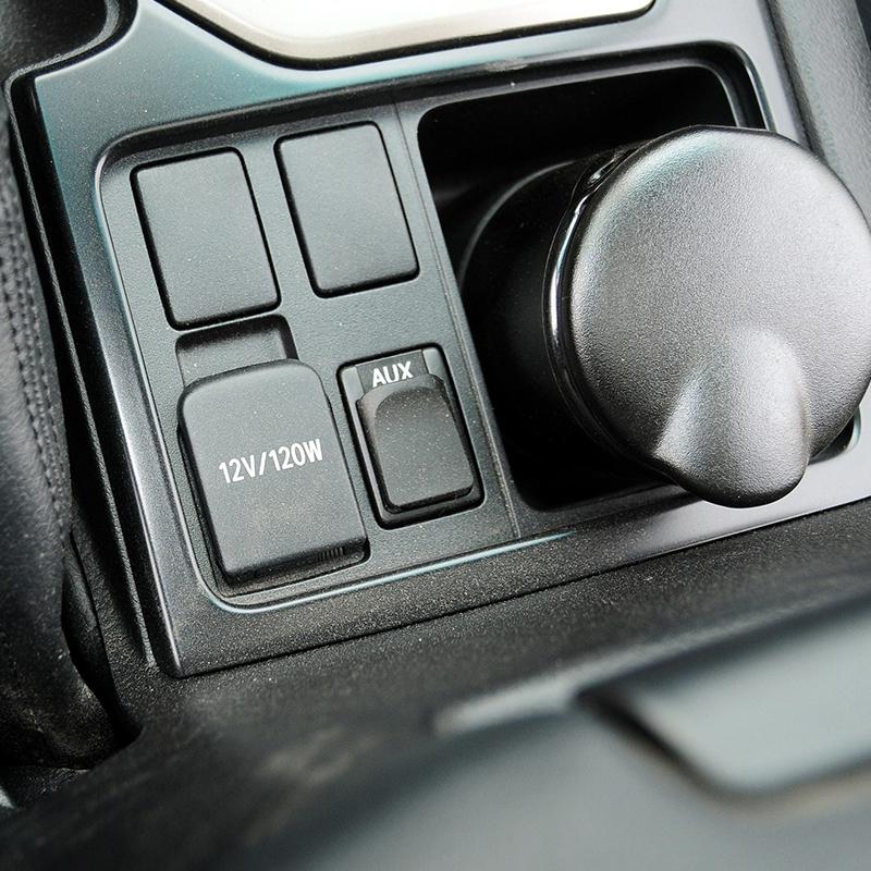 85535-33060 Power Outlet Socket Cover For Lexus GX460 LX570 For Toyota Landcruiser Prado 4Runner Camry Highlander 8553506020