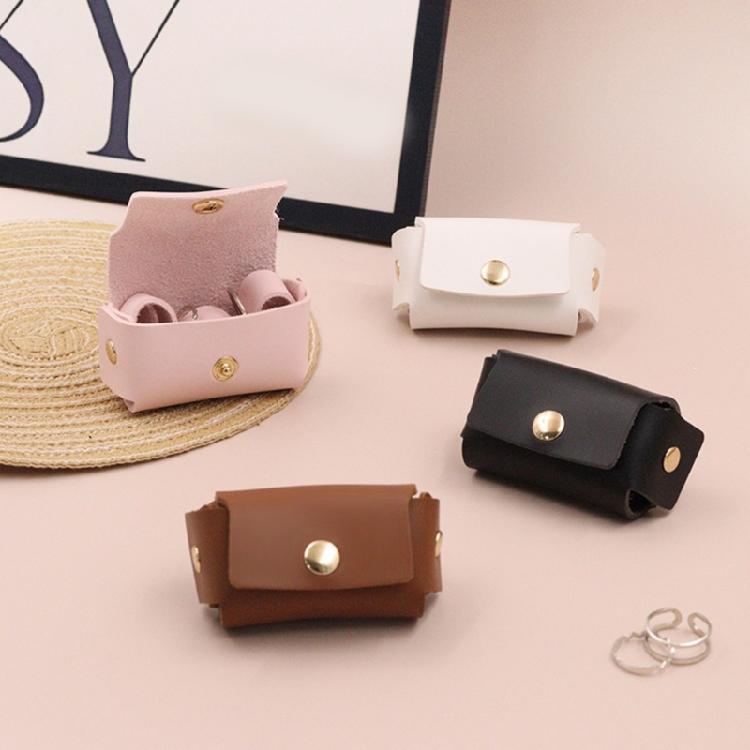 Unique PU Leather Rings Pouches for Proposal Portable Miniature Wedding Band Storage Case with Dog Collar Feature