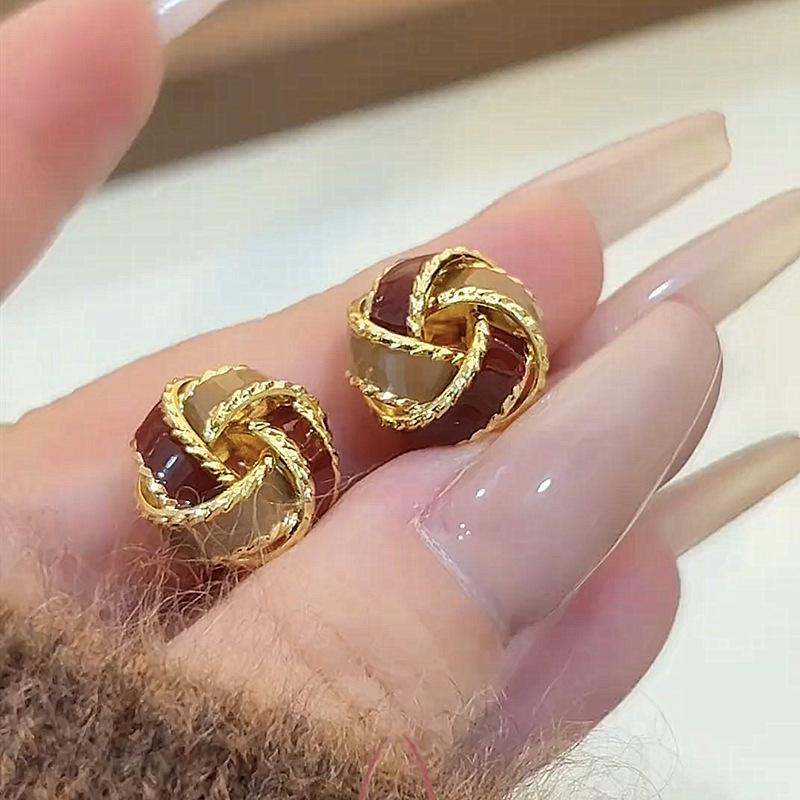 Ankola Red Spray Paint Love Ear Buckle Earrings Hong Kong Style Sweet Versatile Commuter Earrings Light Luxury High-end Earrings Women