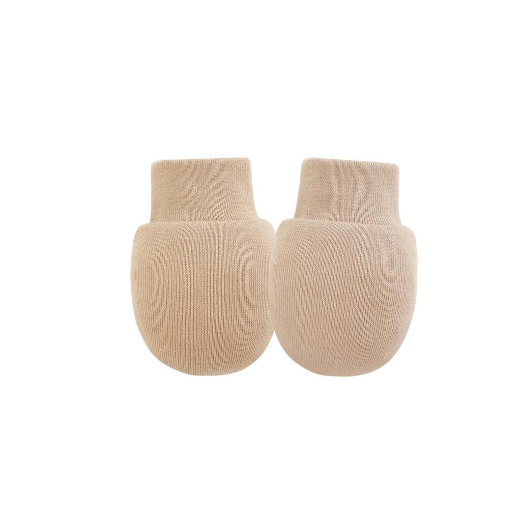 Newborn Baby Solid Color Anti-Scratch Gloves Set for All Seasons (0-3 Months) - Europe & US